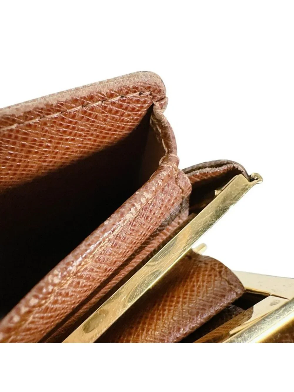 Louis Vuitton Monogram Kiss Lock Wallet with Card Pocket Porte Monet Biet